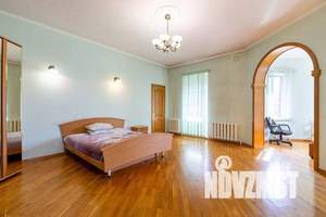 Дом 450м², 3-этажный, посуточно, 