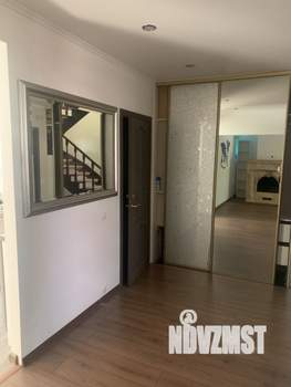 Таунхаус 135м², 3-этажный, на длительный срок, 