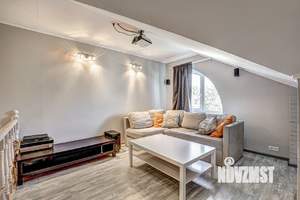 Дом 230м², 3-этажный, на длительный срок, 