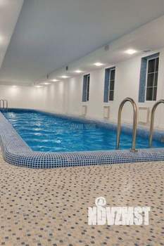 Дом 900м&sup2;, 3-этажный, посуточно, 