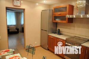 Дом 1326м&sup2;, 3-этажный, посуточно, 