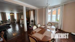 Дом 200м&sup2;, 2-этажный, посуточно, 