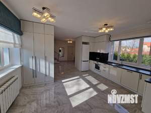 Коттедж 130м², 2-этажный, на длительный срок, 