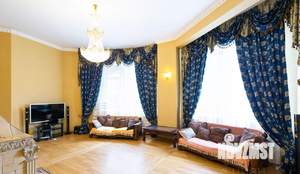 Дом 500м², 3-этажный, посуточно, 