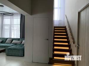 Коттедж 210м², 2-этажный, на длительный срок, 
