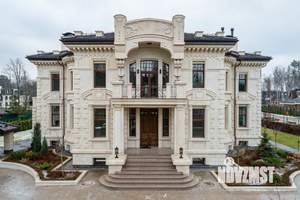Коттедж 1500м², 2-этажный, на длительный срок, 