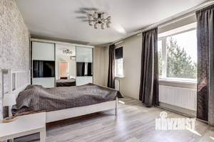 Дом 230м², 3-этажный, на длительный срок, 