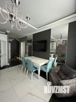 Таунхаус 150м², 3-этажный, на длительный срок, 