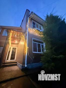 Таунхаус 180м², 2-этажный, на длительный срок, 