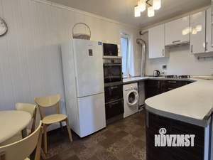 Дом 80м², 2-этажный, на длительный срок, 