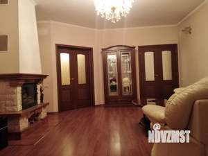 Дом 160м², 2-этажный, на длительный срок, 