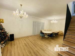 Дом 200м&sup2;, 2-этажный, посуточно, 