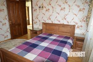 Коттедж 450м², 3-этажный, на длительный срок, 