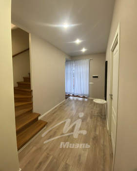 Дом 150м², 3-этажный, на длительный срок, 