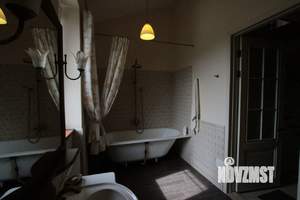Таунхаус 130м², 3-этажный, на длительный срок, 