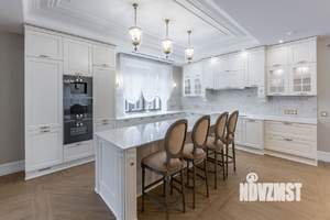 Коттедж 480м², 3-этажный, на длительный срок, 