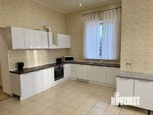 Дом 550м², 4-этажный, посуточно, 