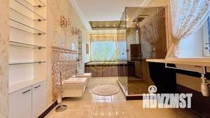 Дом 450м², 2-этажный, посуточно, 