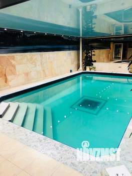 Дом 1000м², 4-этажный, посуточно, 