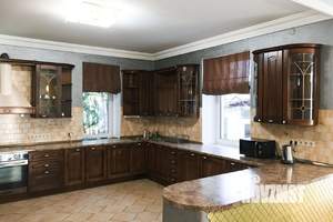 Дом 450м², 2-этажный, посуточно, 