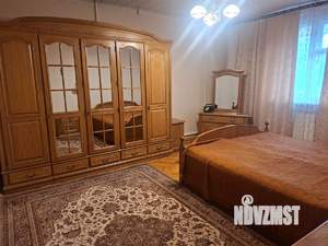 Дом 230м², 2-этажный, на длительный срок, 