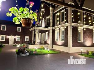 Дом 800м&sup2;, 3-этажный, посуточно, 