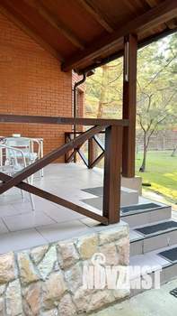 Дом 200м², 2-этажный, на длительный срок, 