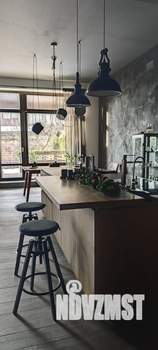 Таунхаус 250м&sup2;, 3-этажный, на длительный срок, 