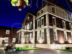 Дом 800м², 2-этажный, посуточно, 