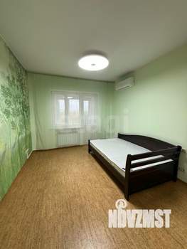 Таунхаус 140м², 2-этажный, на длительный срок, 