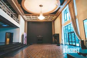 Дом 1200м&sup2;, 3-этажный, посуточно, 