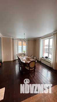 Дом 200м&sup2;, 2-этажный, посуточно, 