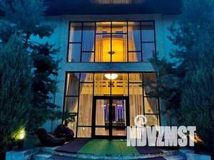 Дом 1238м², 3-этажный, посуточно, 