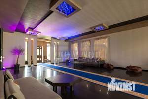 Дом 1300м², 3-этажный, посуточно, 