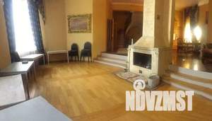 Дом 650м&sup2;, 3-этажный, посуточно, 