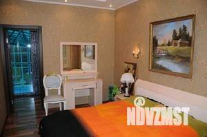 Дом 1164м&sup2;, 3-этажный, посуточно, 