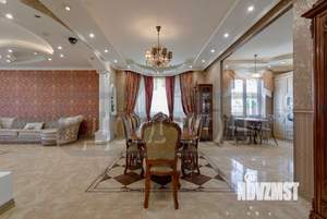 Дом 750м², 3-этажный, посуточно, 
