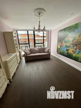 Таунхаус 300м², 3-этажный, на длительный срок, 