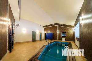 Дом 720м², 2-этажный, посуточно, 