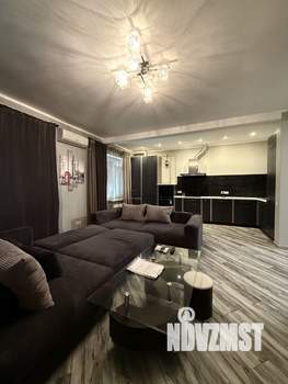 Таунхаус 220м², 2-этажный, на длительный срок, 