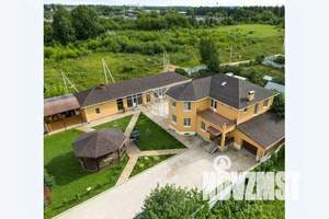 Дом 750м&sup2;, 3-этажный, посуточно, 