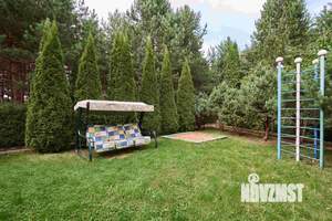 Дом 500м&sup2;, 3-этажный, посуточно, 