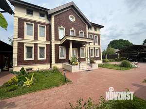 Дом 800м&sup2;, 3-этажный, посуточно, 