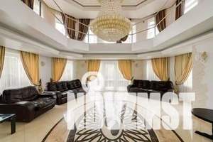 Дом 988м&sup2;, 4-этажный, посуточно, 