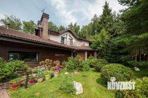 Дом 720м², 3-этажный, посуточно, 