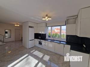 Коттедж 130м², 2-этажный, на длительный срок, 