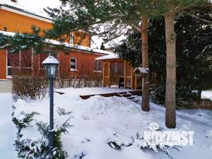 Дом 240м², 2-этажный, посуточно, 