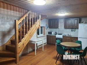 Дом 63м², 2-этажный, на длительный срок, 