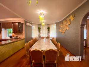 Дом 450м², 2-этажный, посуточно, 