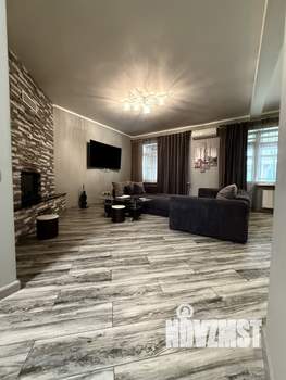 Таунхаус 220м², 2-этажный, на длительный срок, 